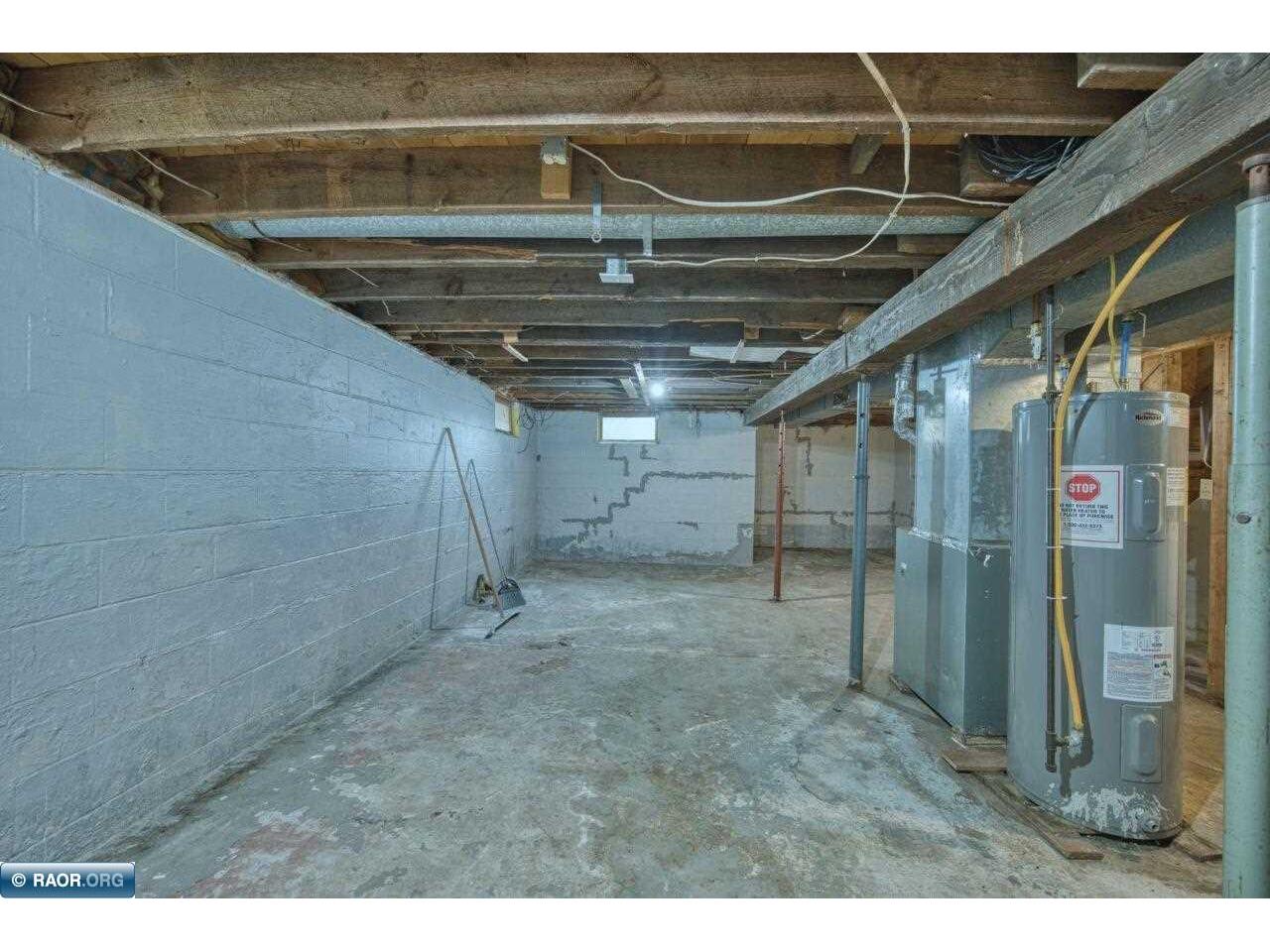 304 W 3rd Ave N Aurora MN 55705 149183 image22