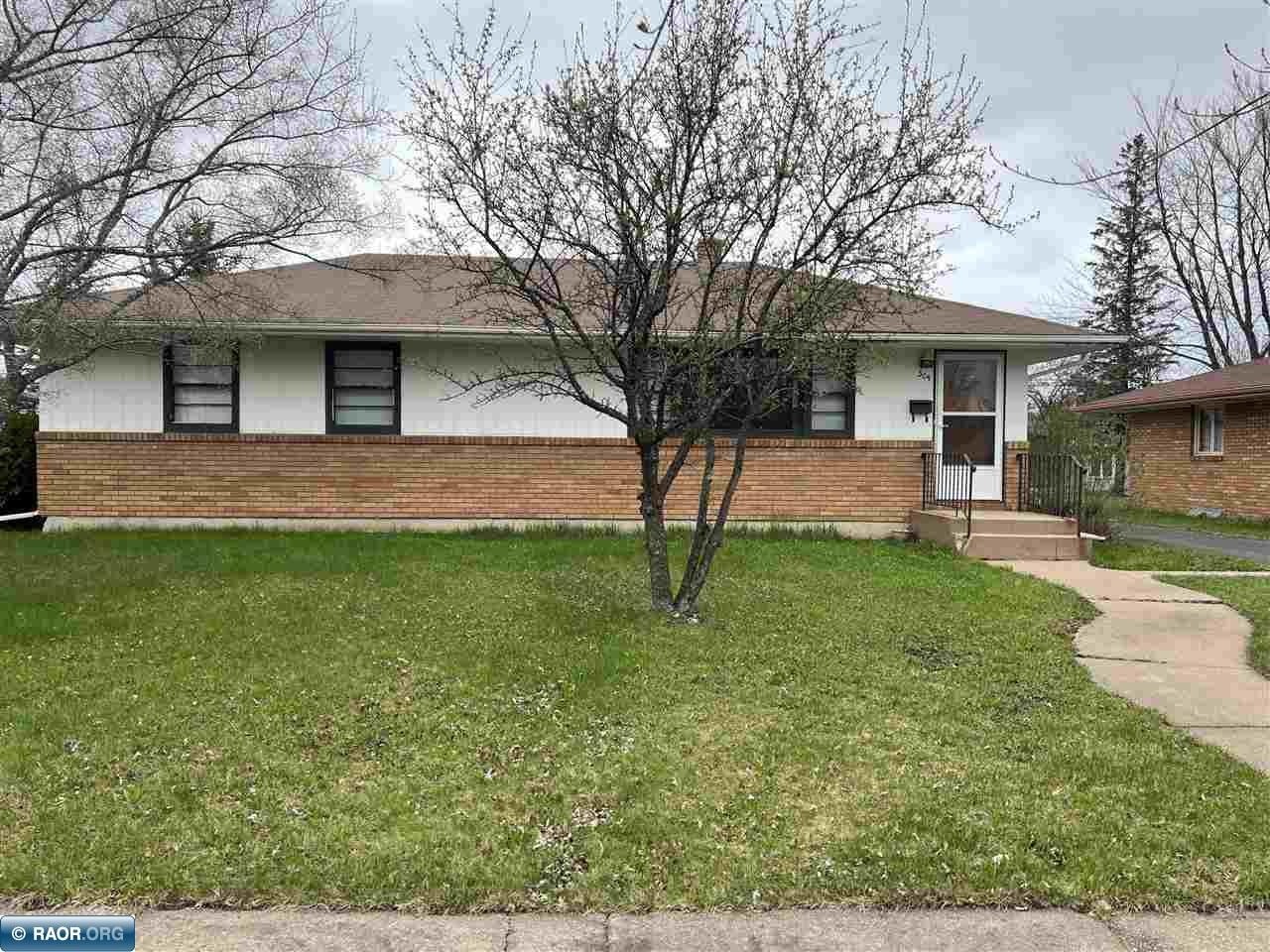 305 E 32nd Street Hibbing MN 55746 146650 image1