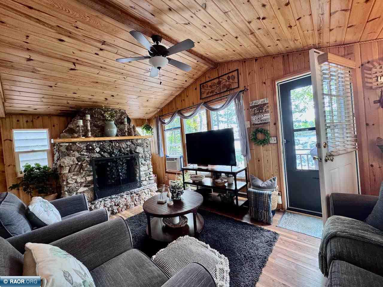 3069 Black Bay Road Cook MN 55723 - Vermilion 149662 image10