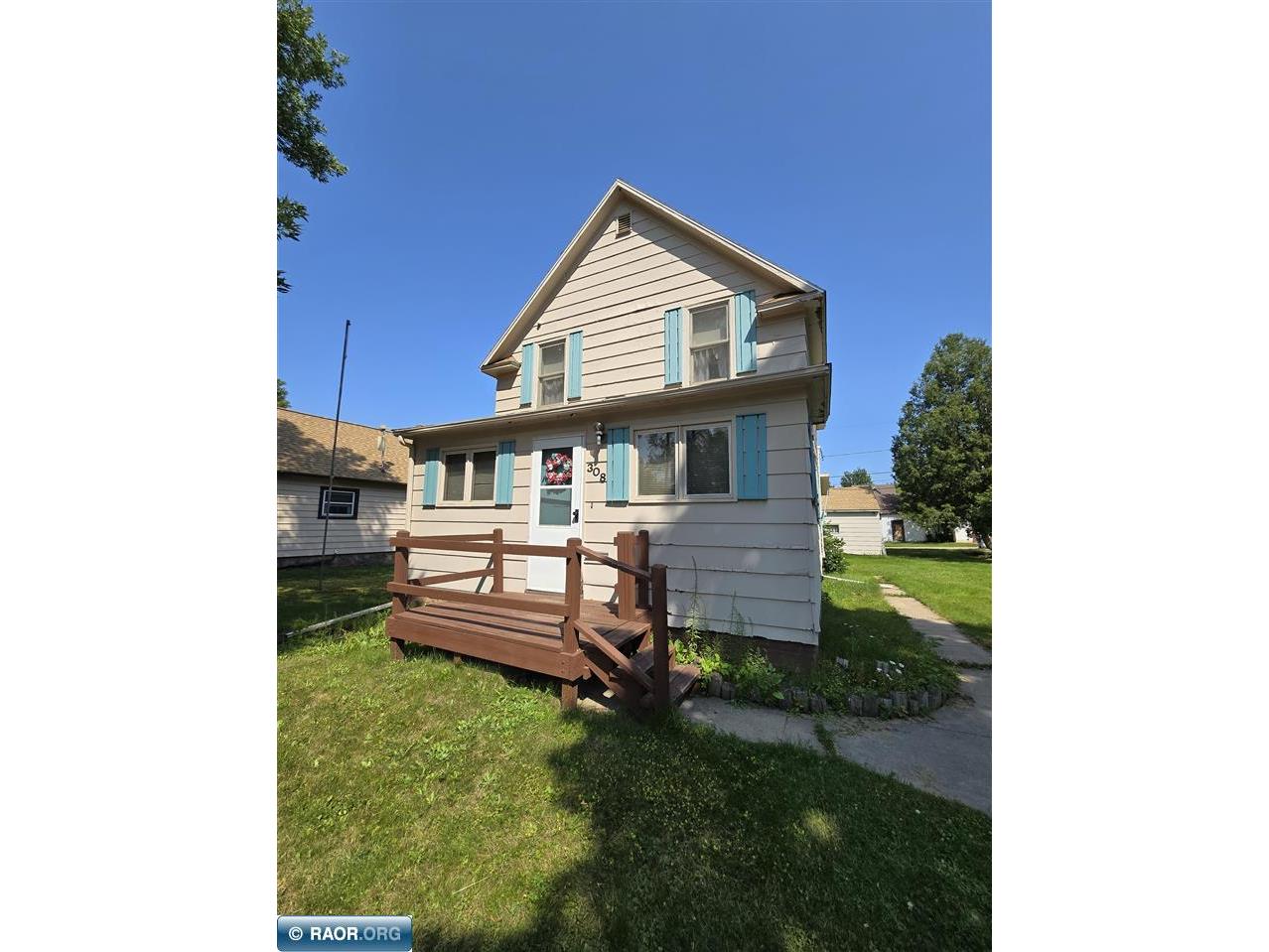 308 NW 2nd Ave Chisholm MN 55719 147135 image1