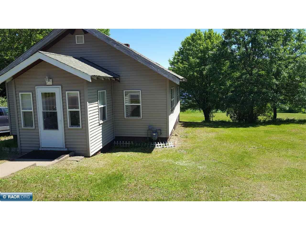 310 1st Ave N, Hibbing (Kelly Lake), MN, 55746 MLS 143623 Edina Realty