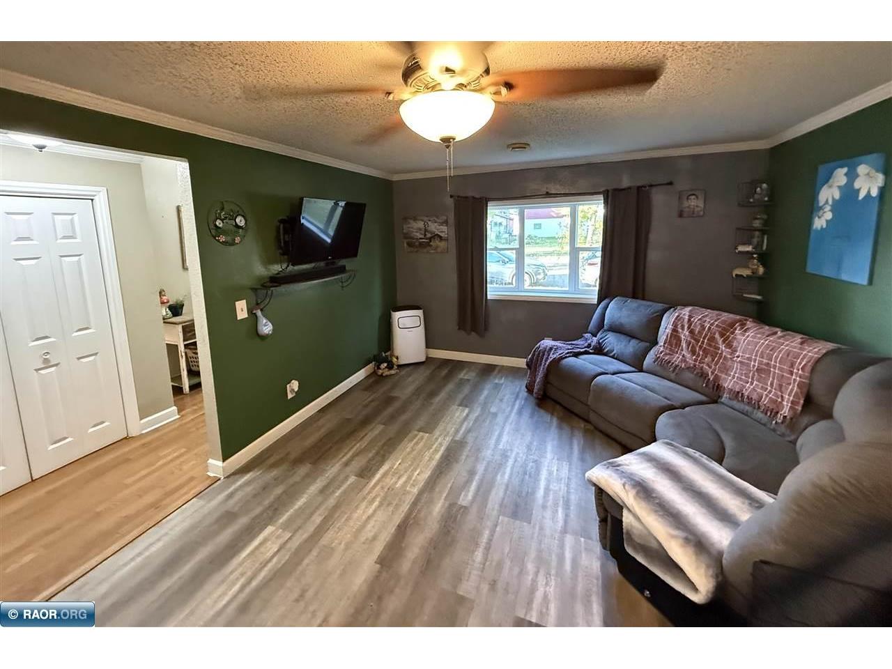 311 W 2nd Ave N Aurora MN 55705 149138 image3