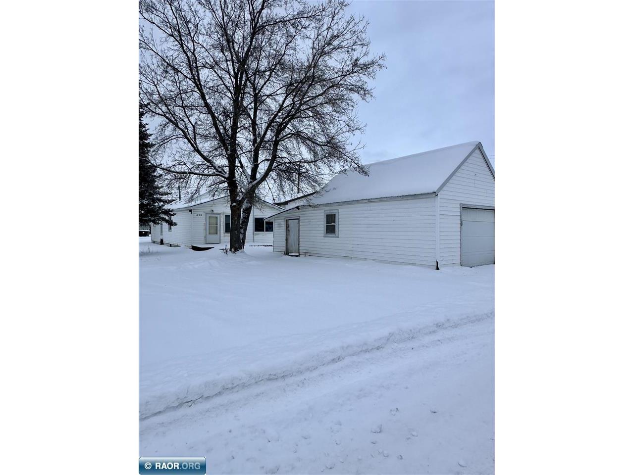 315 13th Street W International Falls MN 56649 146232 image1