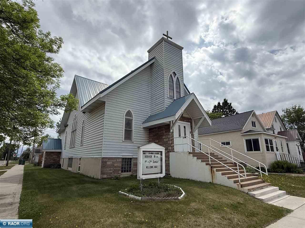 320 Pennsylvania Ave Buhl MN 55713 150075 image2