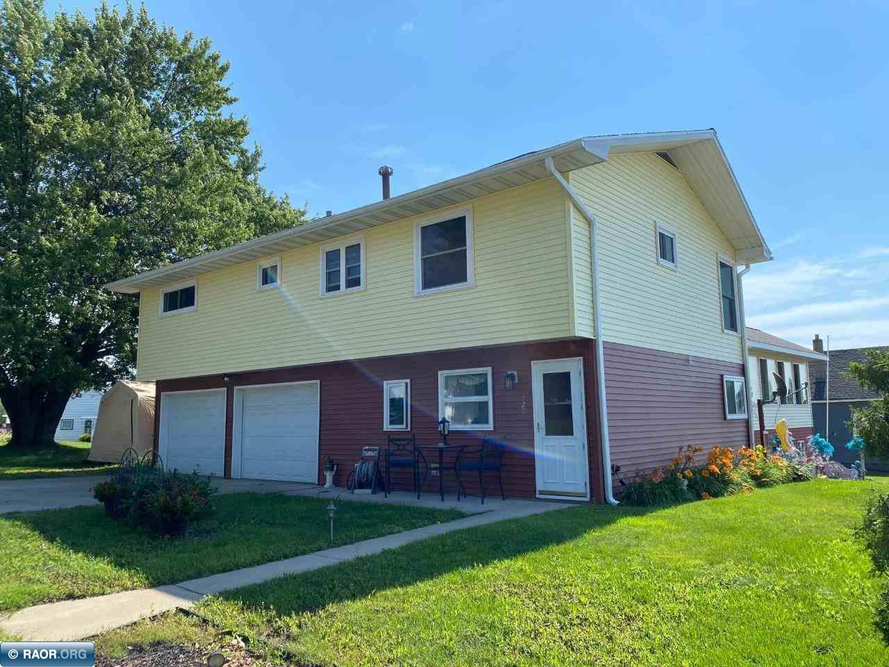 320 W Dakota Gilbert MN 55741 144641 image1