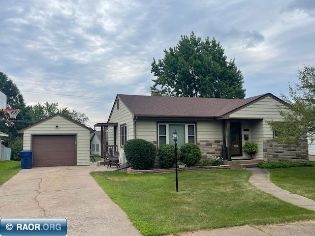 3216 E 1st Ave Hibbing MN 55746 147200 image1