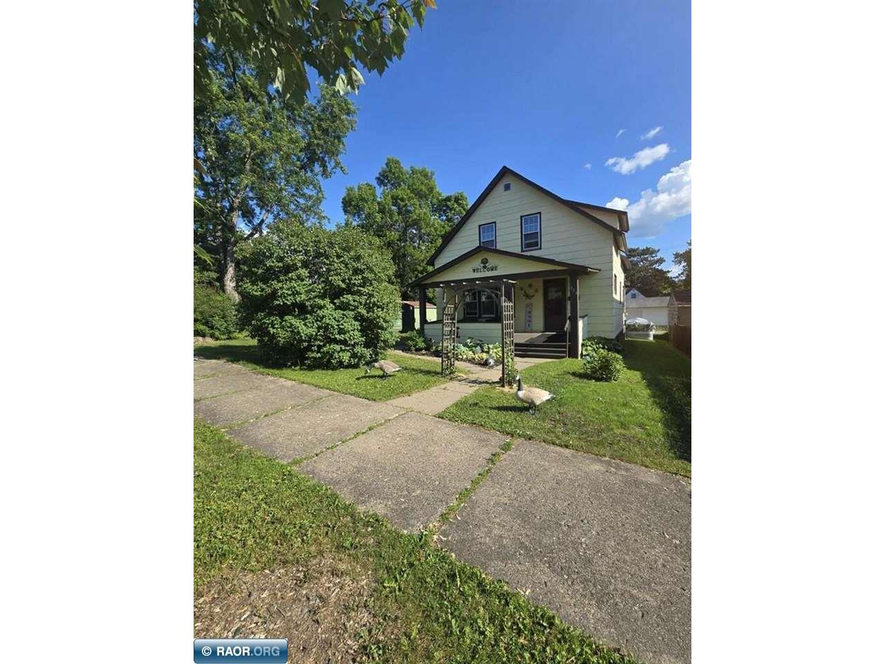 324 E White St Ely MN 55731 150211 image3