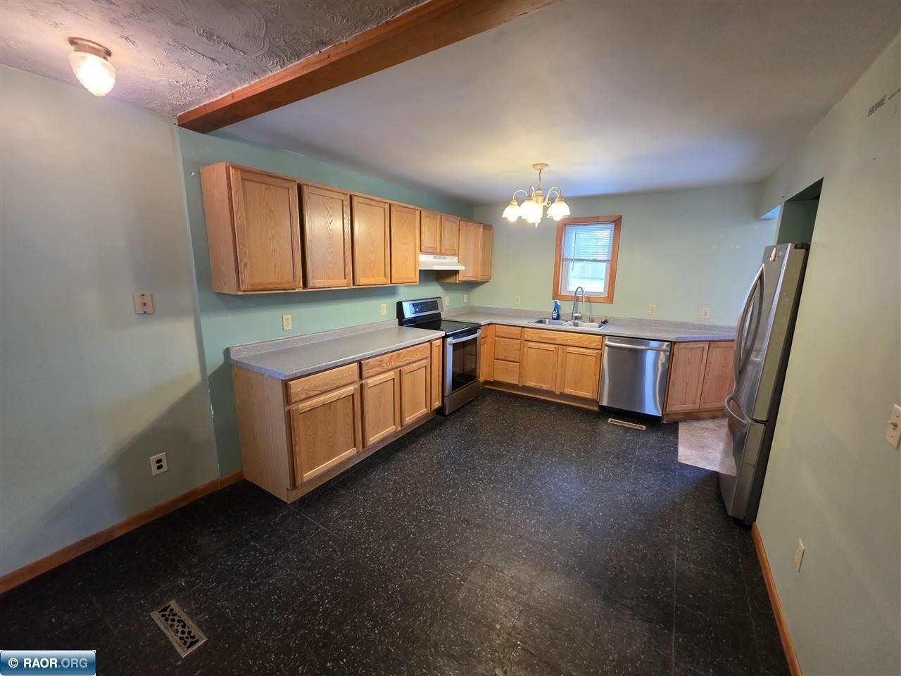 326 5th St SW Chisholm MN 55719 149733 image8