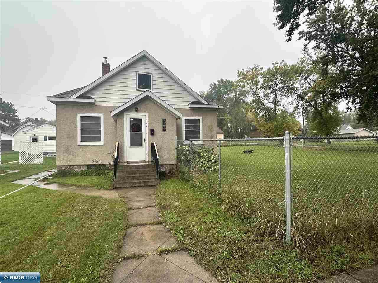 327 7th St SW Chisholm MN 55791 149062 image1