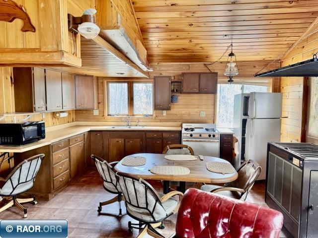 3333 Randa Road Buyck MN 55771 150013 image7
