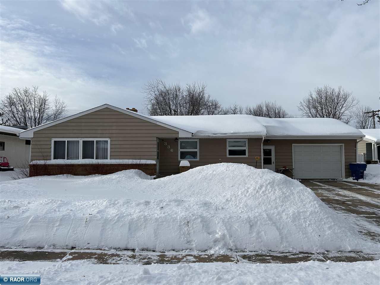 336 Highland Drive Hibbing MN 55746 147905 image1