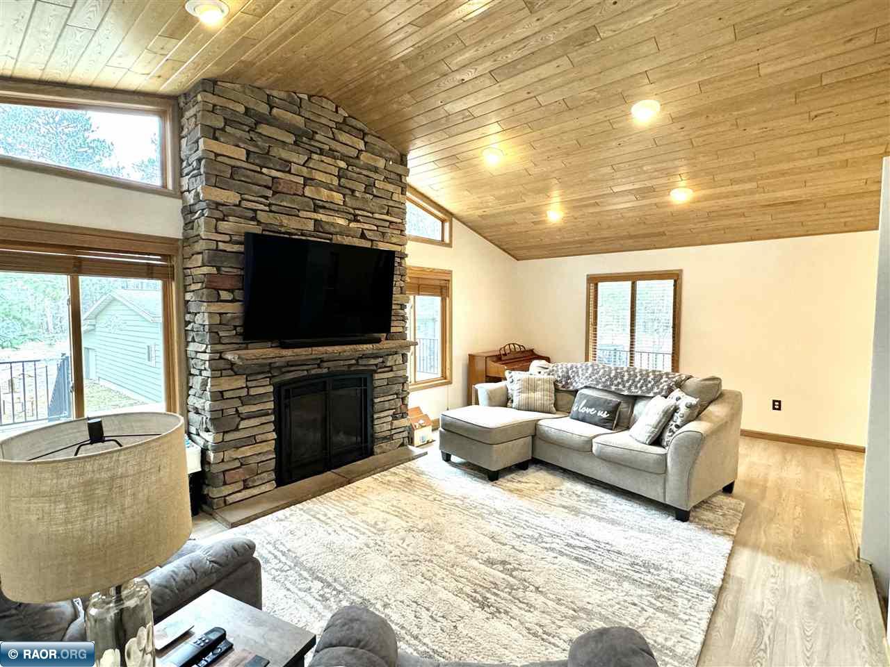 3919 E Long Lake Dr, Eveleth, MN, 55734 MLS 146328 Edina Realty