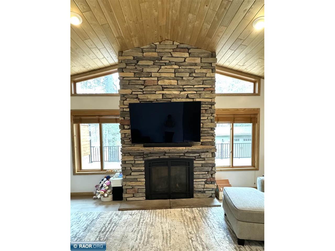 3919 E Long Lake Dr, Eveleth, MN, 55734 MLS 146328 Edina Realty