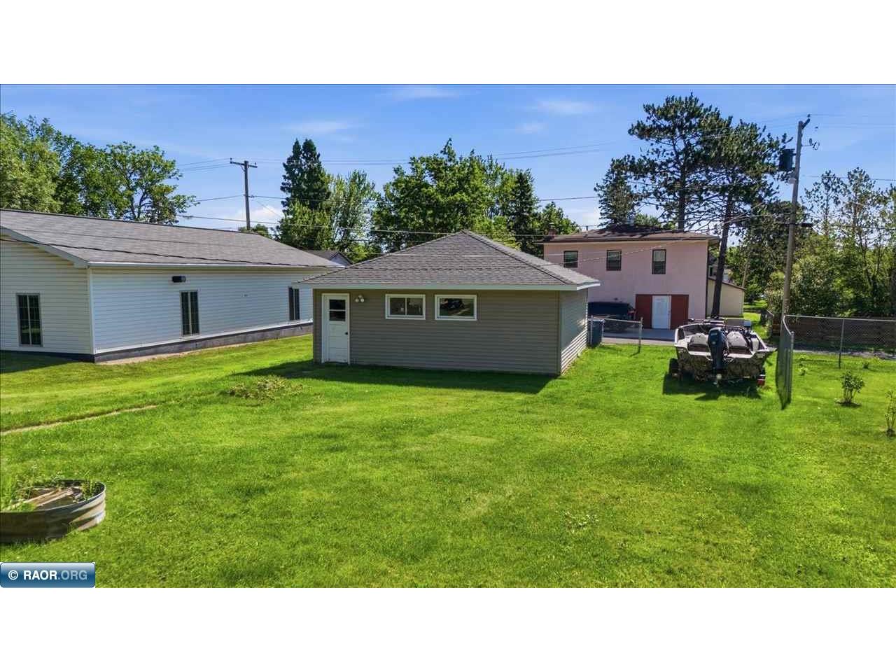 3926 3rd Ave E Hibbing MN 55746 150201 image2