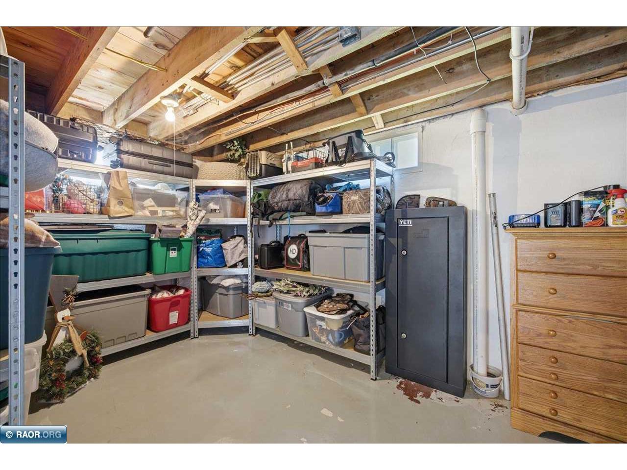 3926 3rd Ave E Hibbing MN 55746 150201 image30
