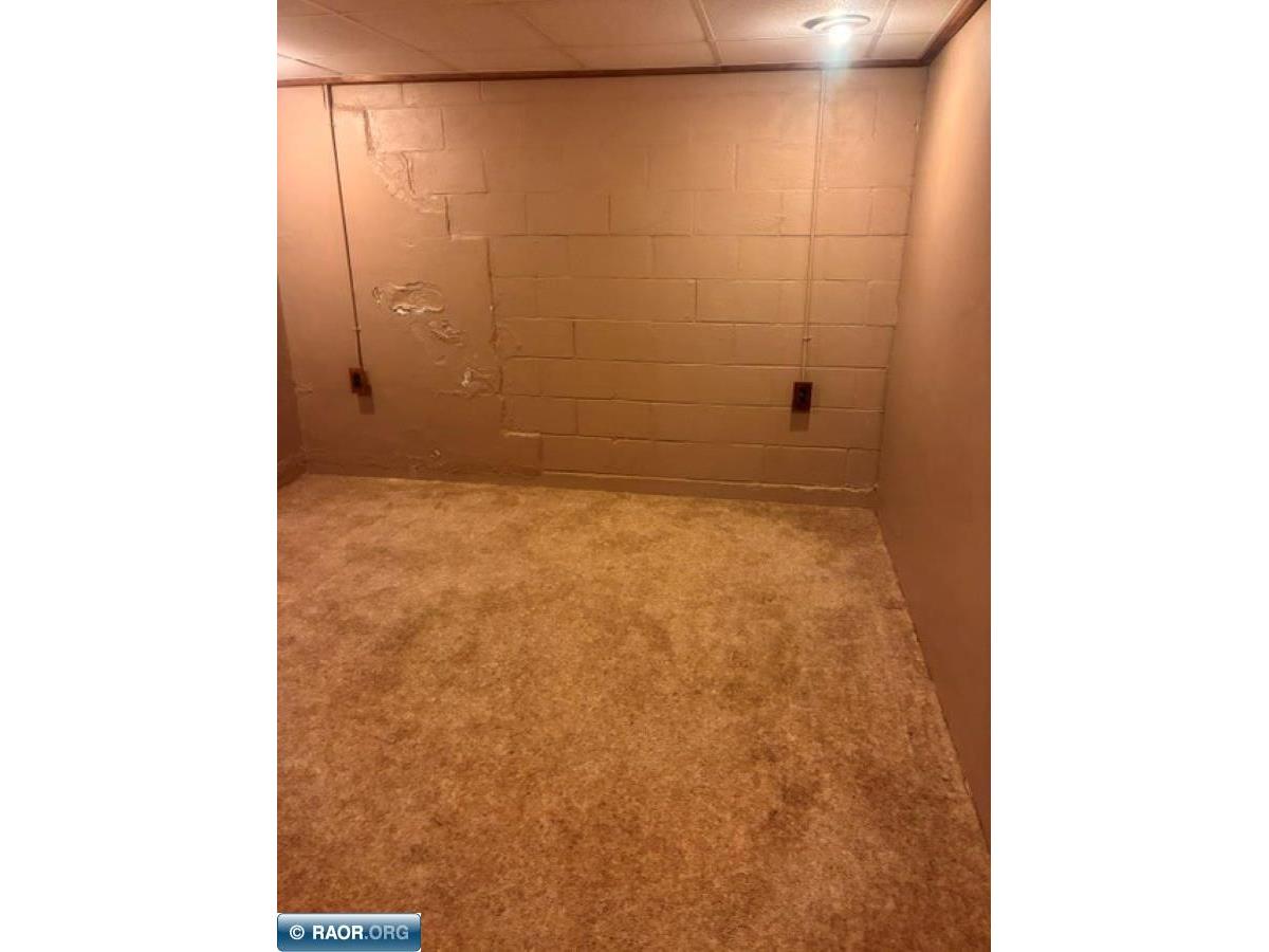 3929 3rd Avenue E Hibbing MN 55746 150325 image34