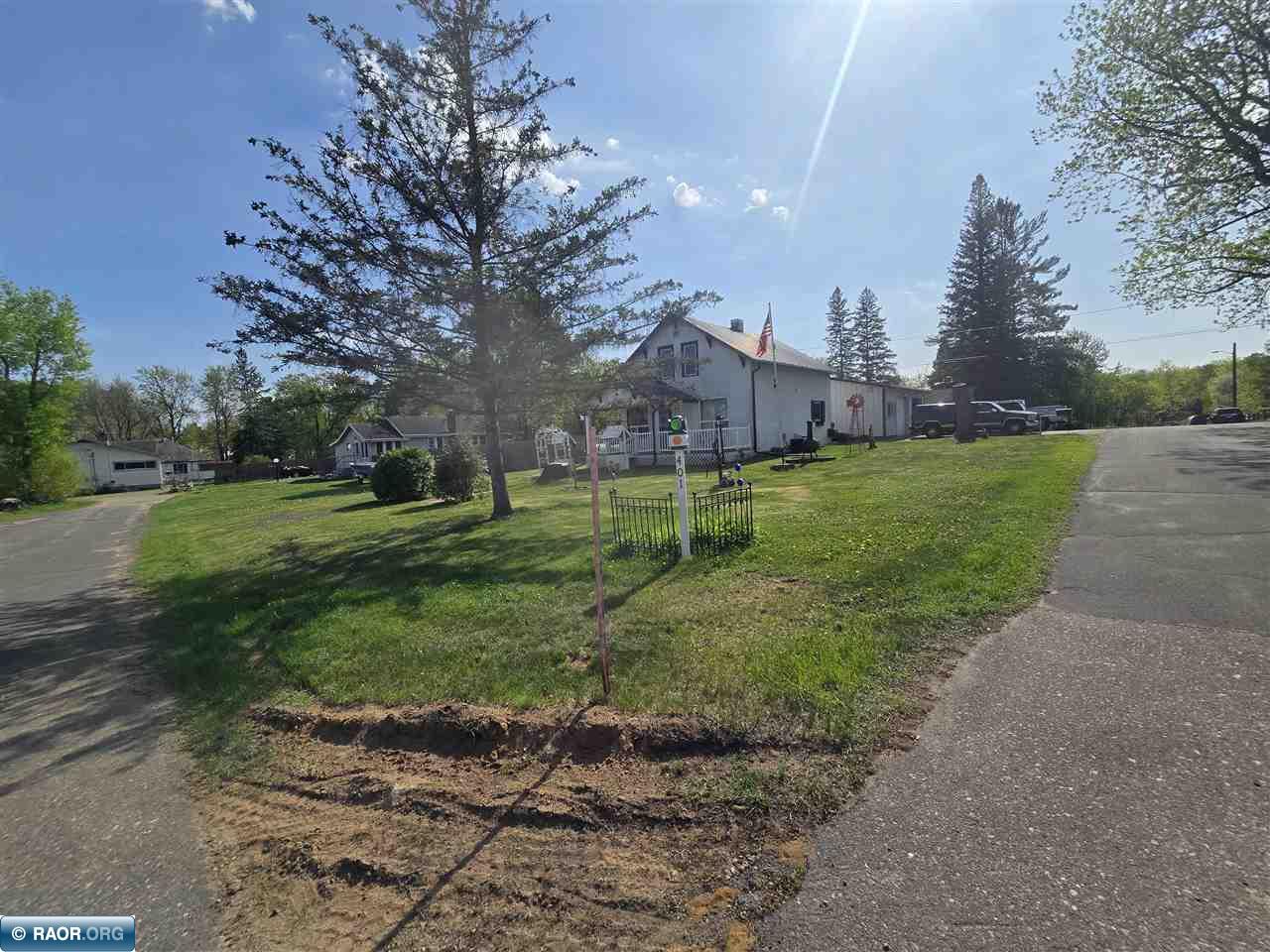 401 Center Ave Kelly Lake MN 55746 150027 image2