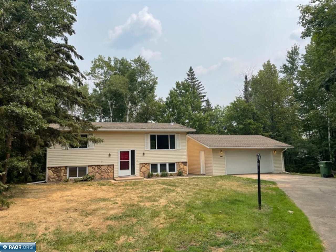 401 Opal Lane, Hibbing, MN 55746 MLS 141905 Edina Realty