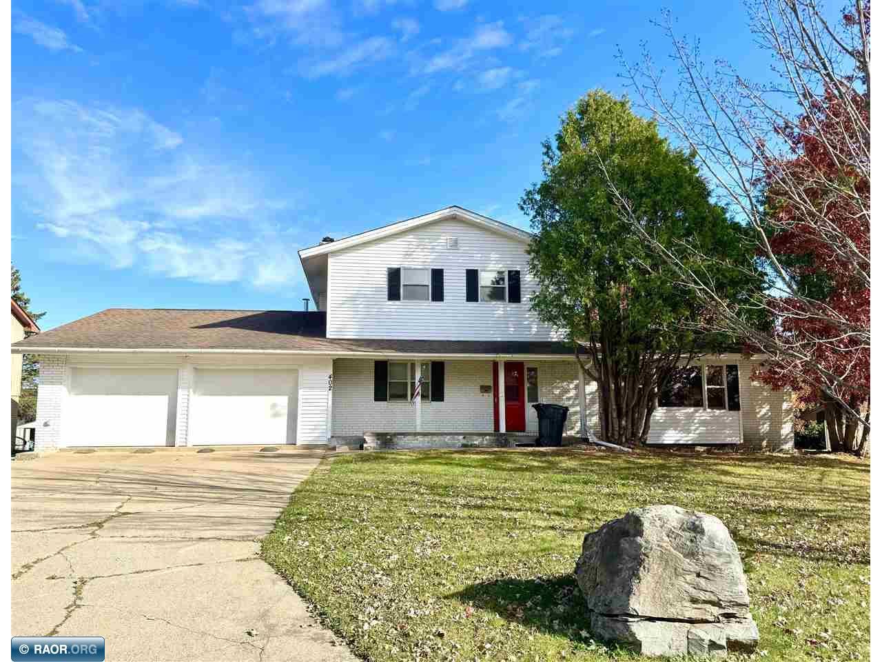 402 N Van Buren Ave Eveleth MN 55734 147674 image1