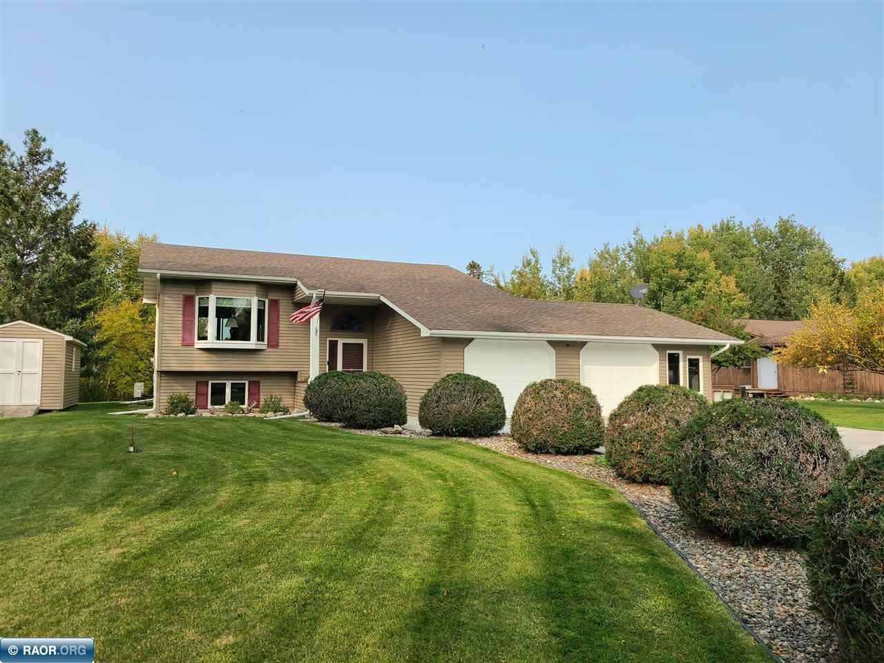 402 Shorewood Drive International Falls MN 56649 - Rainy River 145867 image1