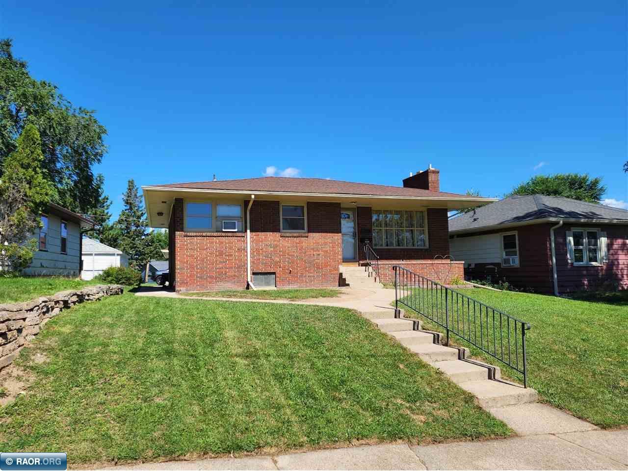 4042 Stuntz Dr, Hibbing, MN, 55746 MLS 144134 Edina Realty