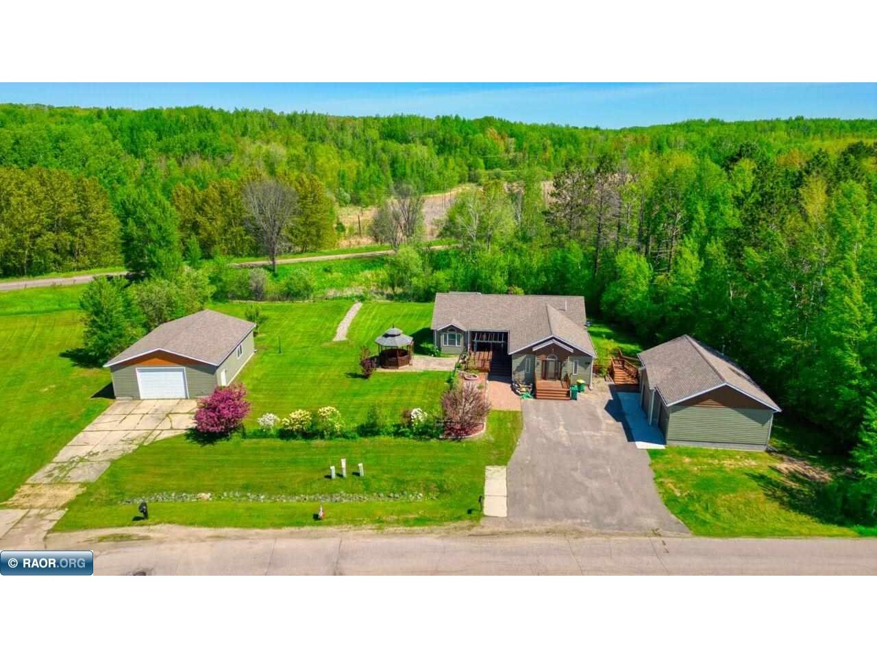 411 E Hawkins Ave, Nashwauk, MN, 55769 MLS 146436 Edina Realty