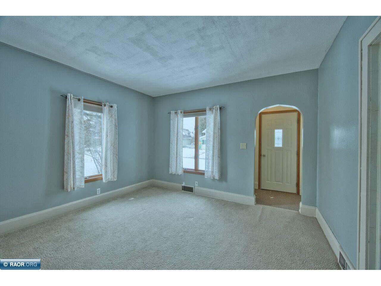 411 NW 9th St Chisholm MN 55719 149634 image11