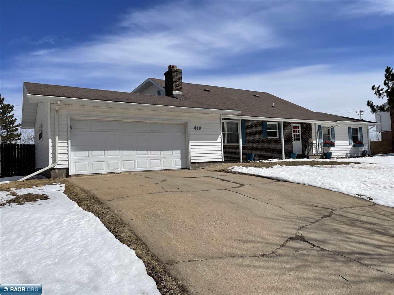 419 Highland DR. Hibbing MN 55746 146484 image1