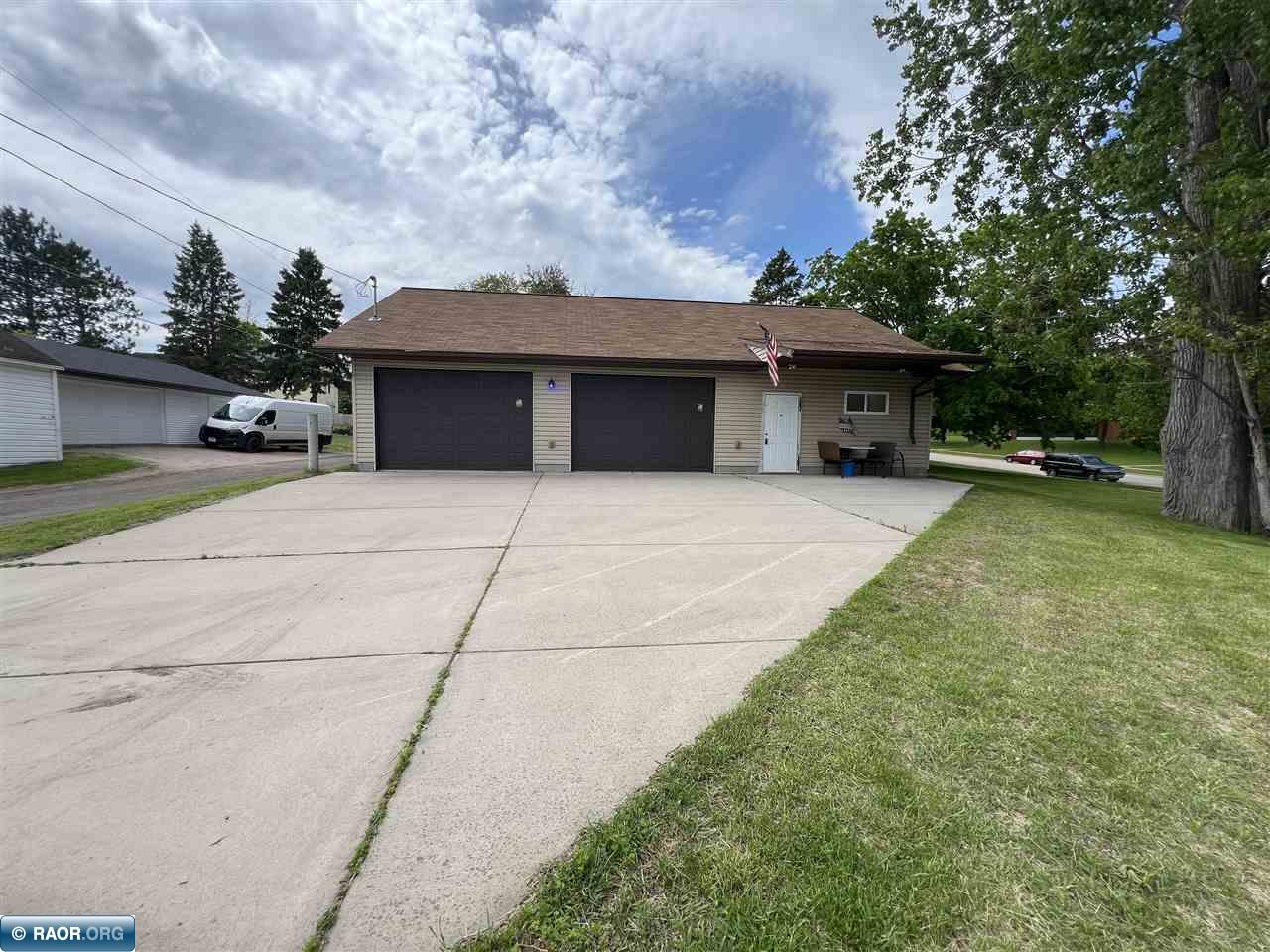 419 SW 2nd Street, Chisholm, MN, 55719 MLS 146798 Edina Realty