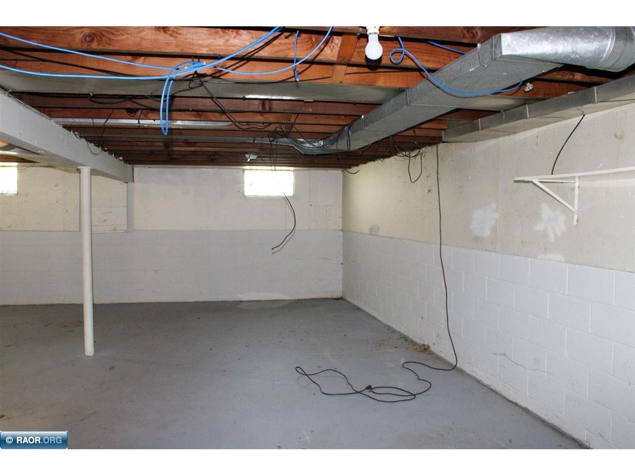 423 38th St E Hibbing MN 55746 150059 image26