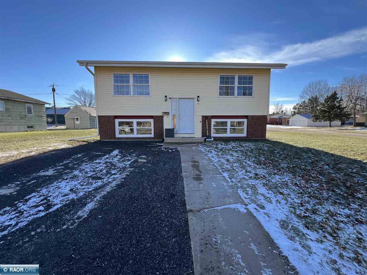 425 12th Street NW Chisholm MN 55719 146090 image1
