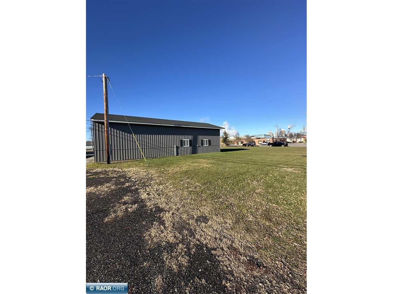 425 4th Street International Falls MN 56649 149359 image11