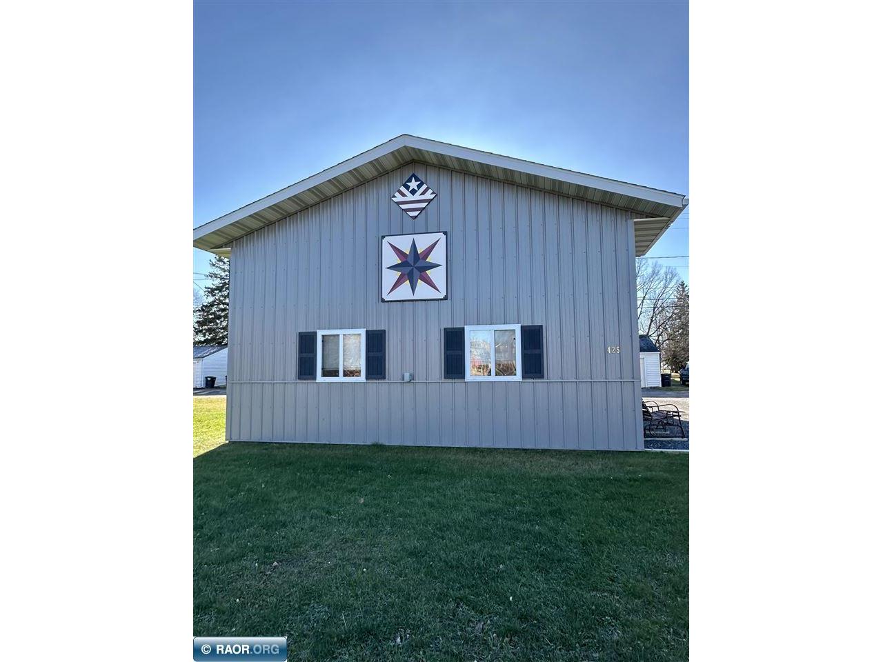 425 4th Street International Falls MN 56649 149359 image12