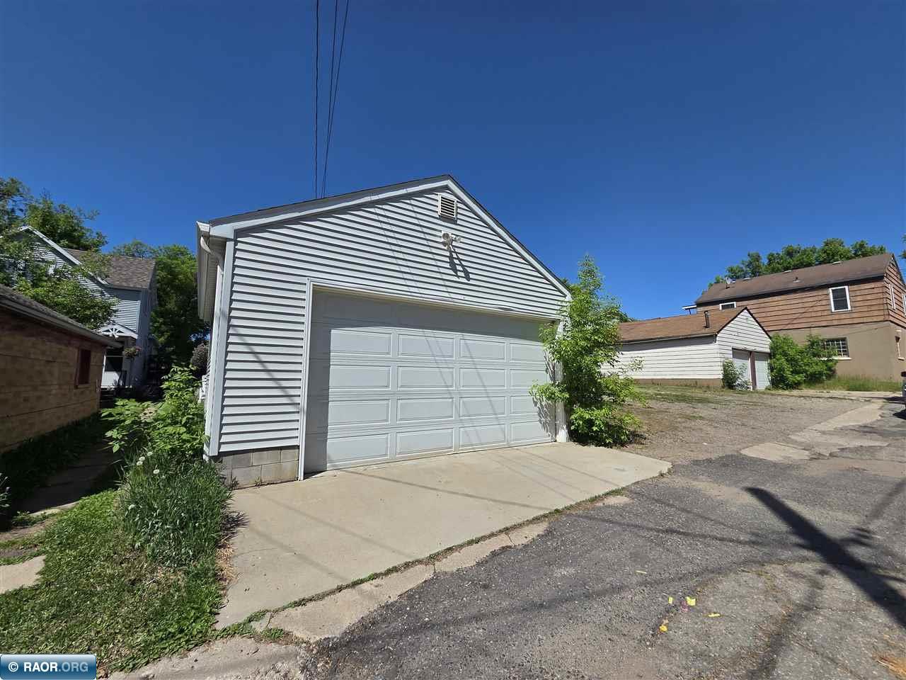 428 15th St. N Virginia MN 55792 150090 image18