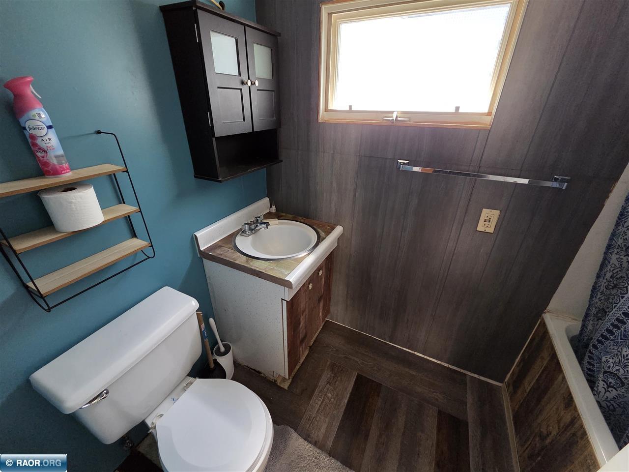 428 15th St. N Virginia MN 55792 150090 image7