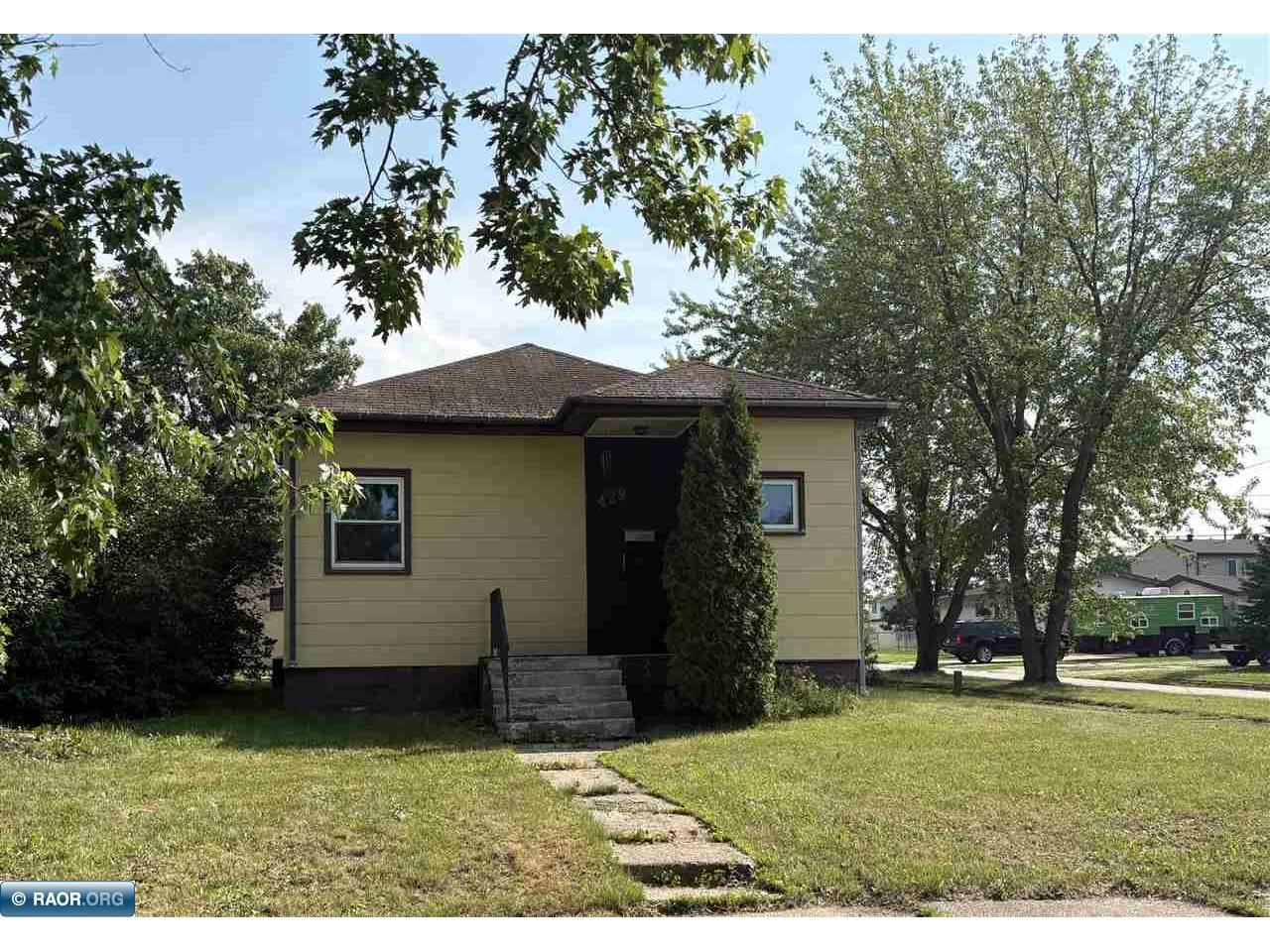 429 SW 4 th Street Chisholm MN 55719 150266 image2