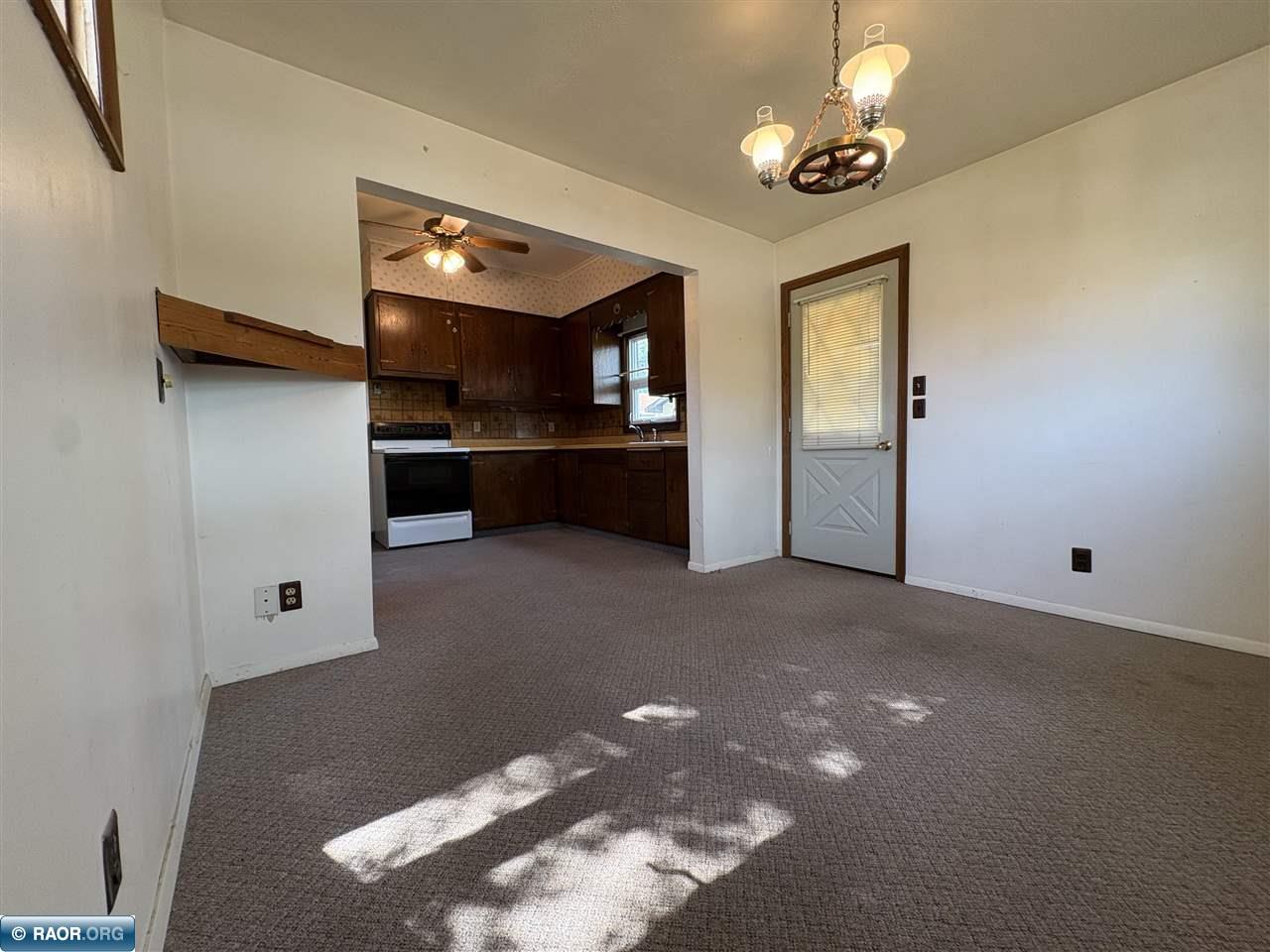 429 SW 4 th Street Chisholm MN 55719 150266 image8