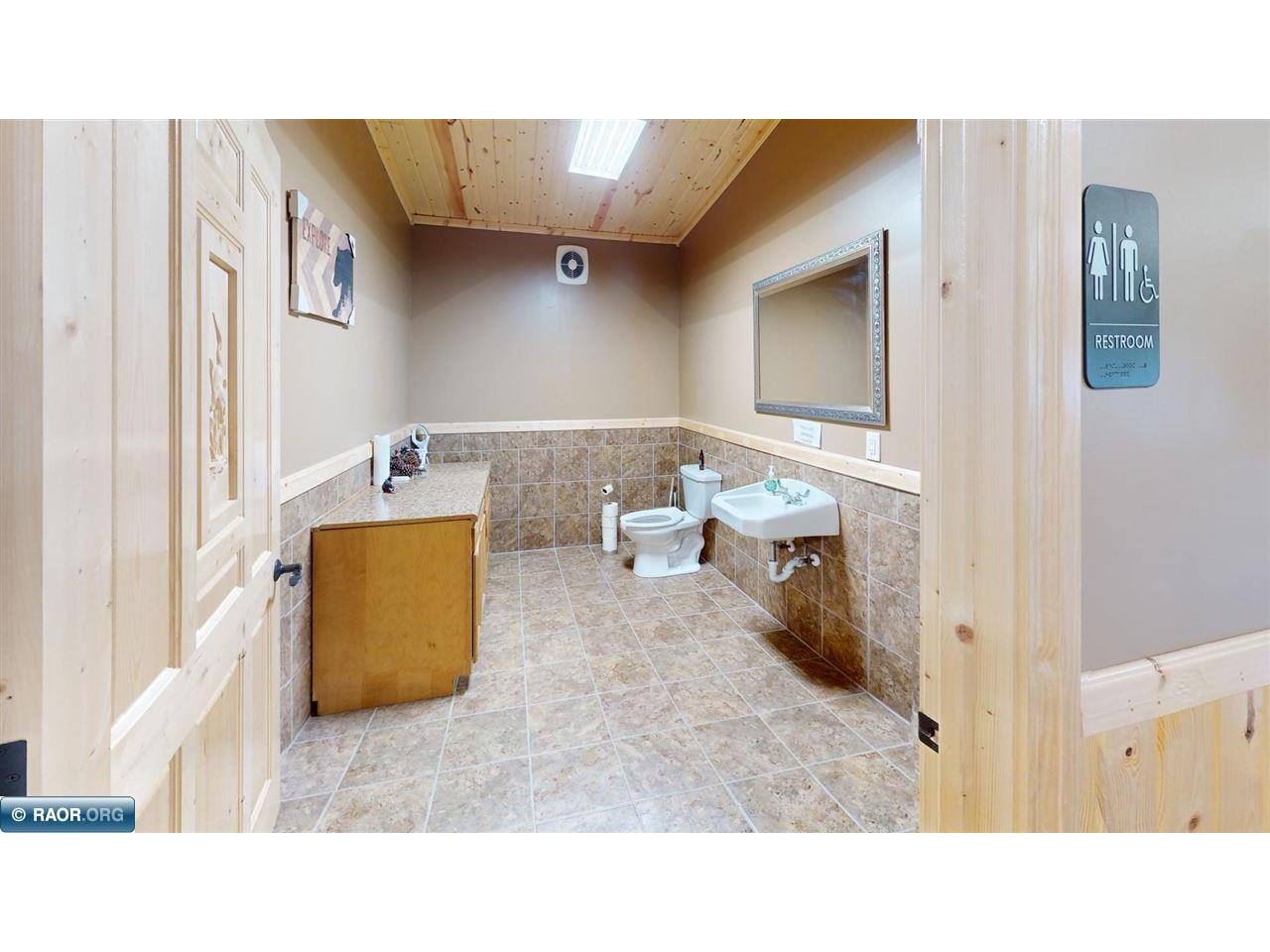 4303 Hwy 53 Orr MN 55771 147314 image19