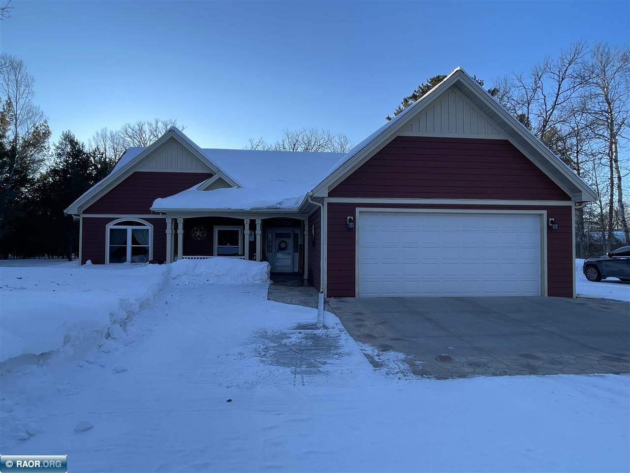 4511 Vermilion Trl, Gilbert, MN, 55741 MLS 142907 Edina Realty