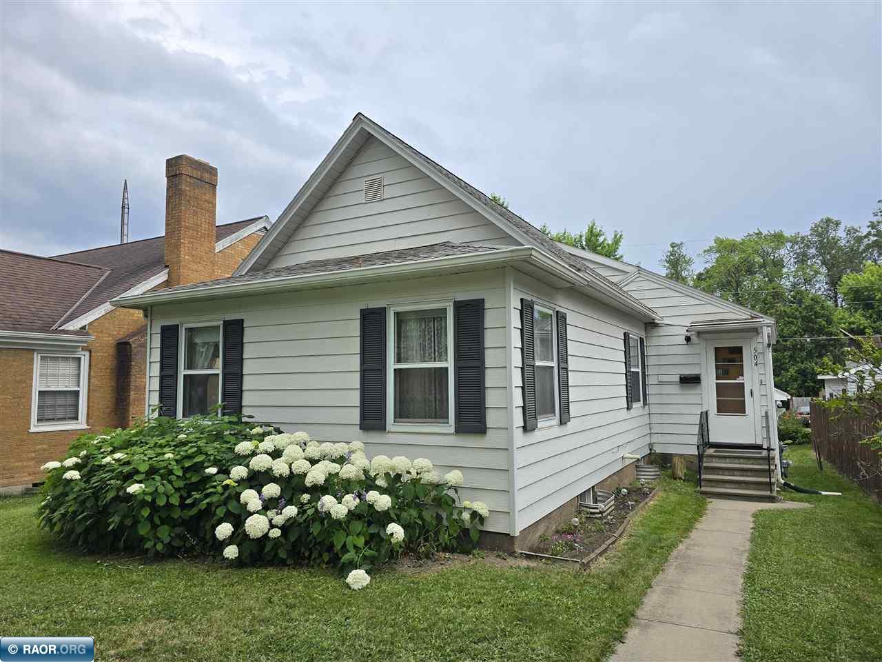 504 10th St S Virginia MN 55792 147150 image1