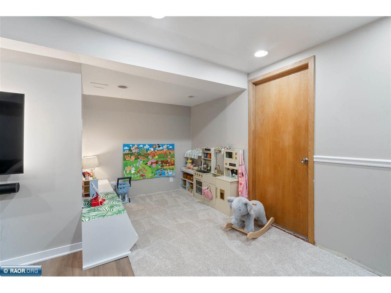 5118 Wyoming St Duluth MN 55804 149360 image21