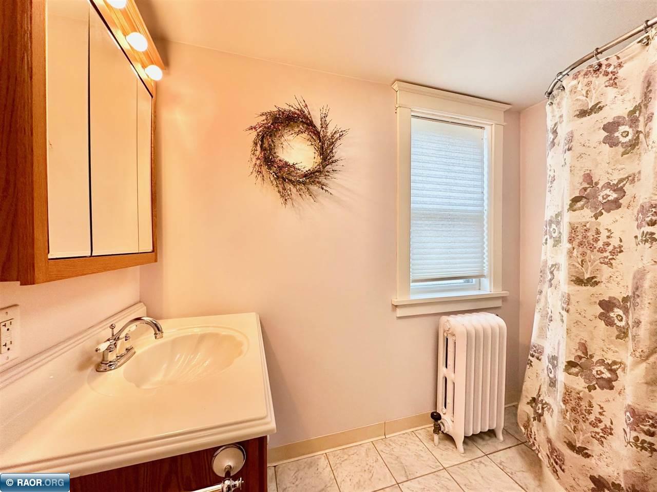 512 E 16th St Hibbing MN 55746 149642 image27