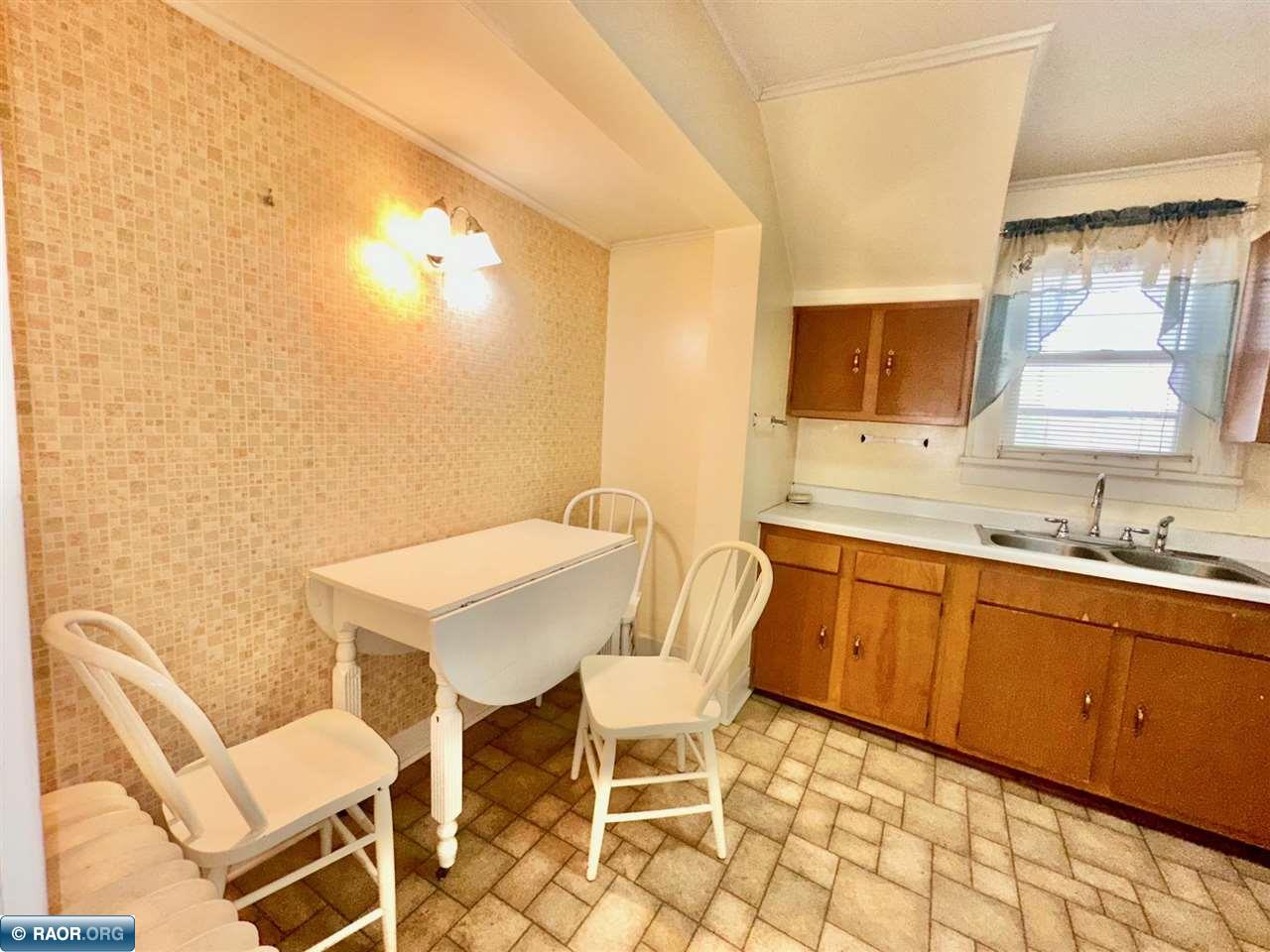 512 E 16th St Hibbing MN 55746 149642 image31