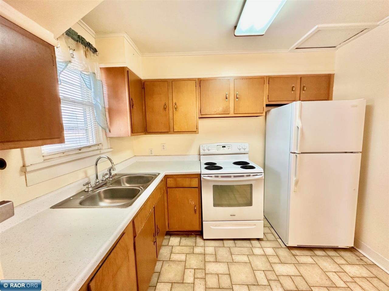 512 E 16th St Hibbing MN 55746 149642 image32