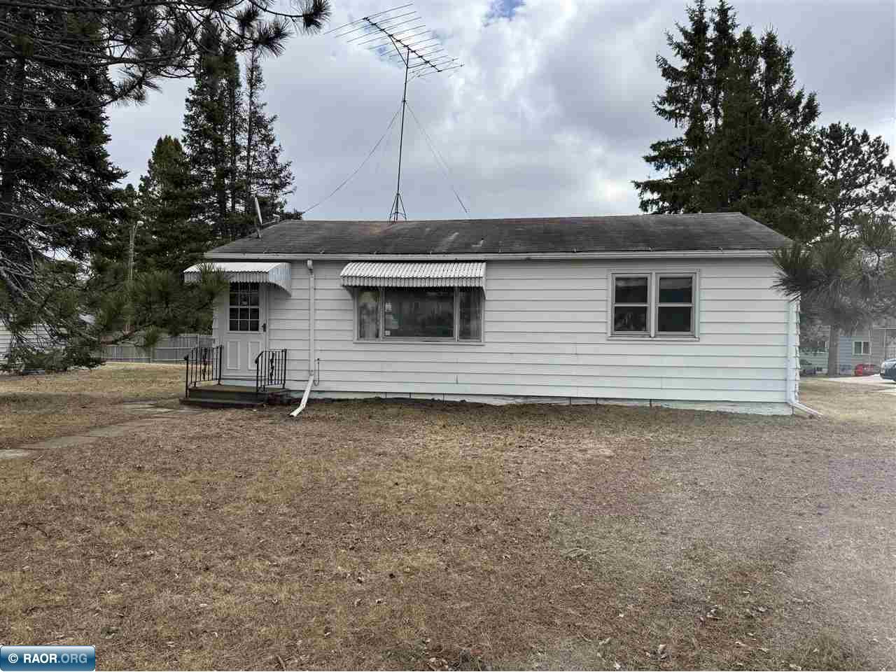 512 Memorial Dr Buhl MN 55713 149791 image1