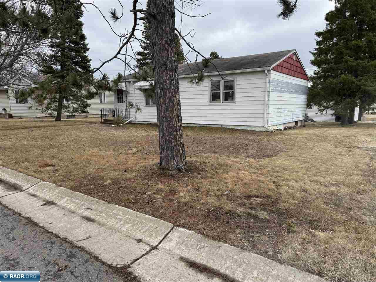 512 Memorial Dr Buhl MN 55713 149791 image3