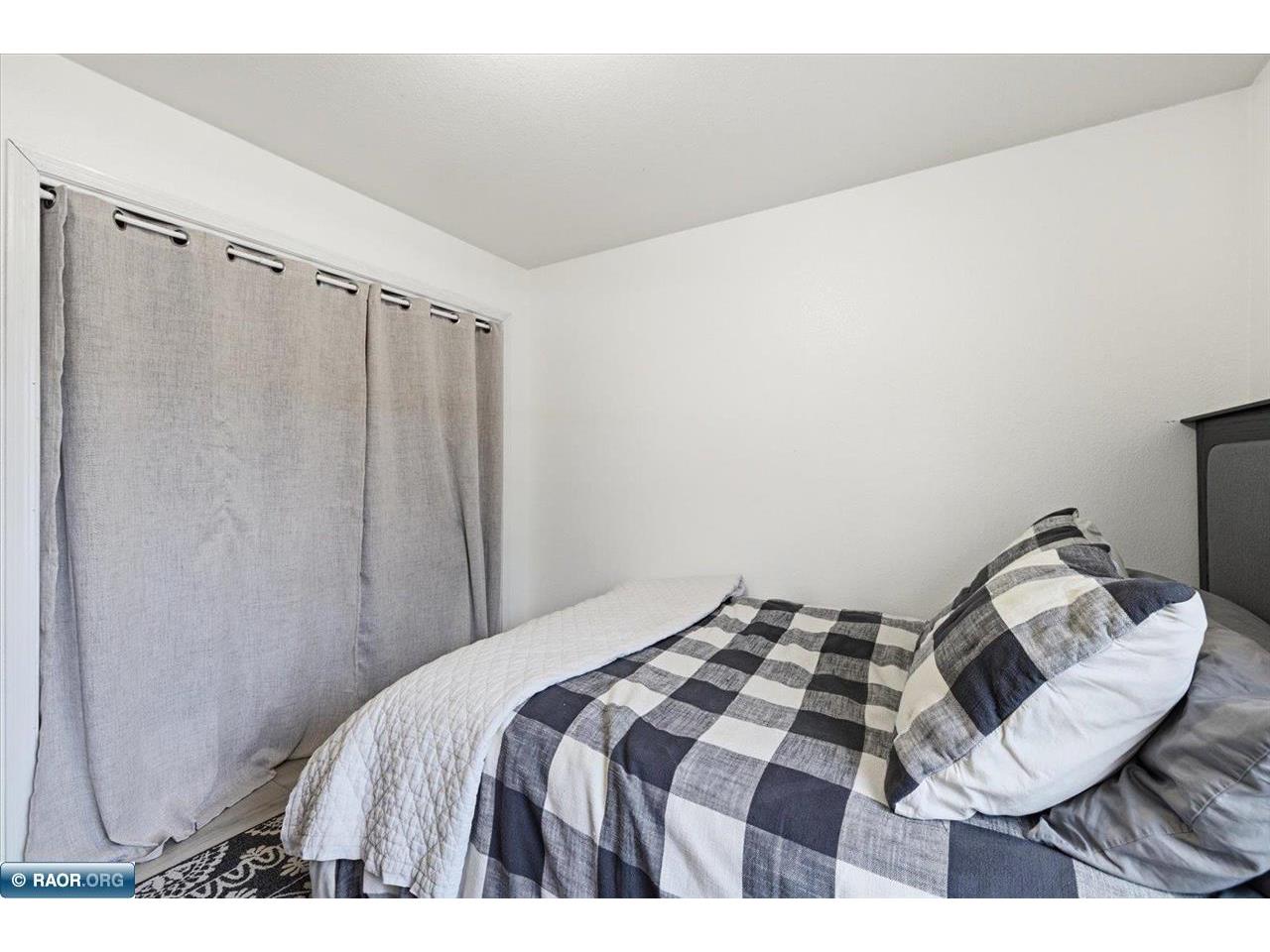 515 W 15th Ave Eveleth MN 55734 149743 image19