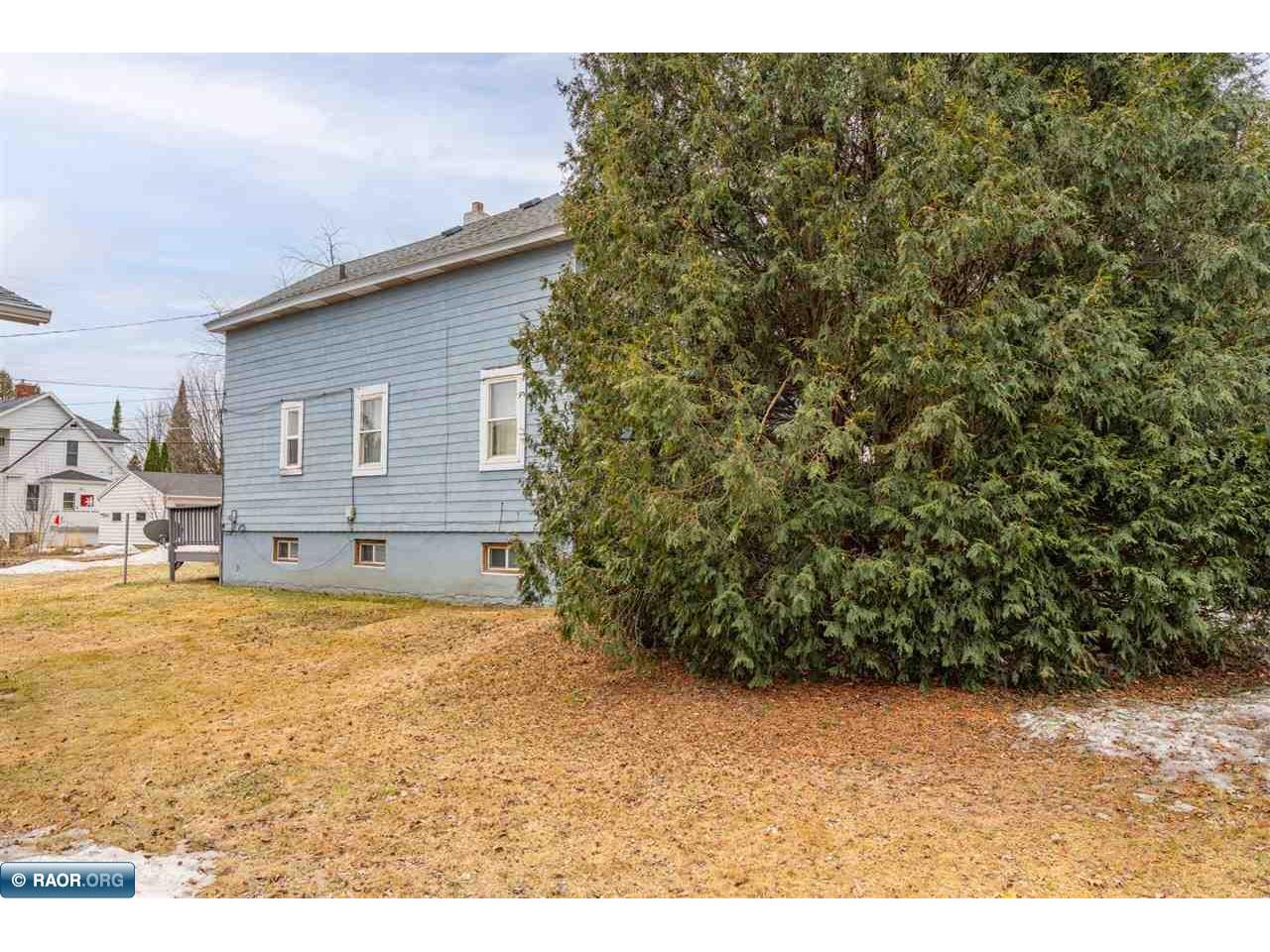 522 12th St N Virginia MN 55792 149677 image5