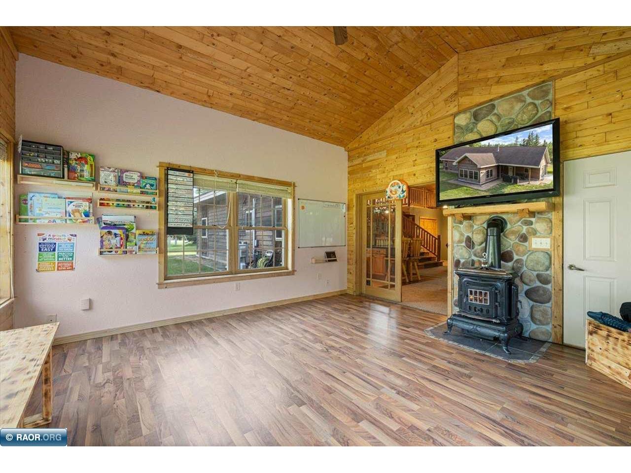 522 S 3rd St W Aurora MN 55705 149491 image19