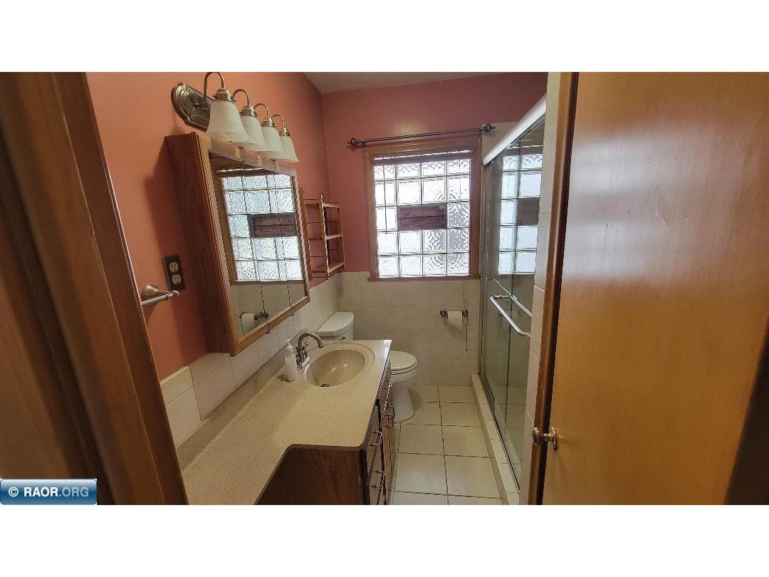 523 E 38th Street Hibbing MN 55746 149916 image7